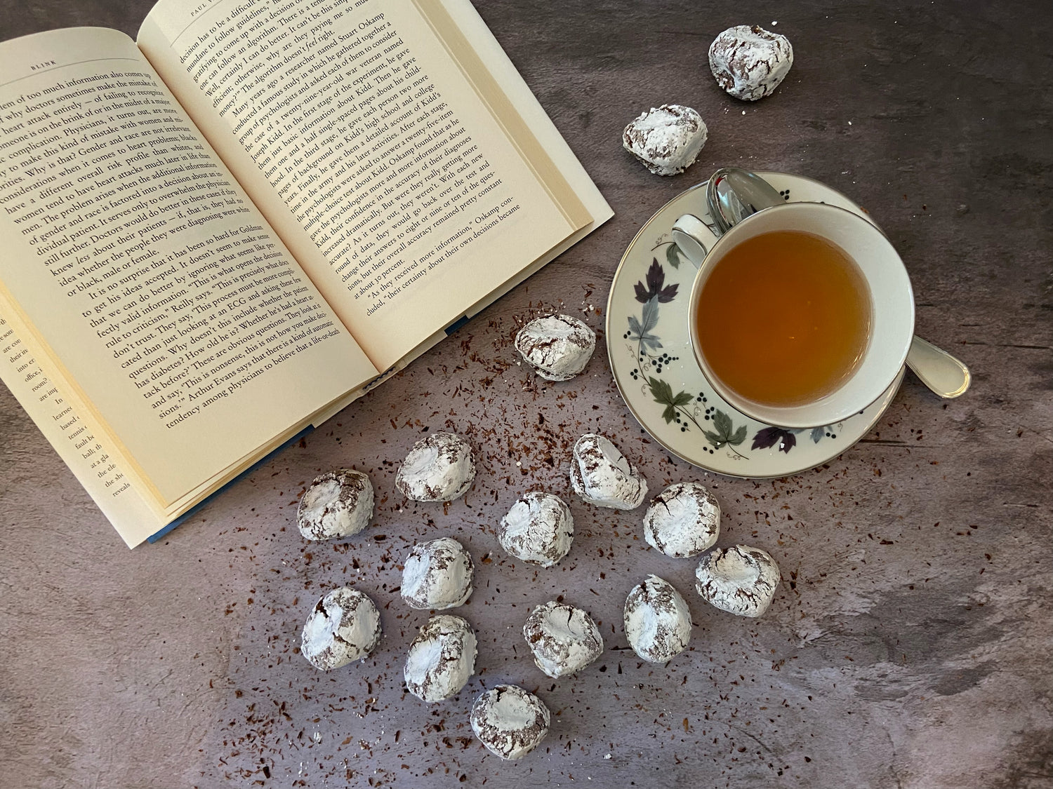 Italian style gluten free Soft almond cookies to have it tea